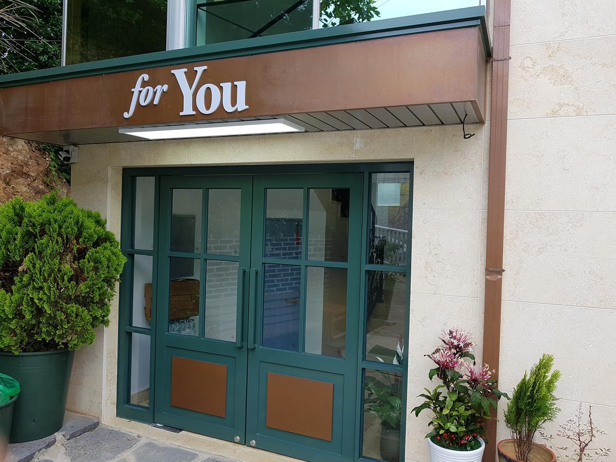 For You Hostel Yeosu Eksteriør bilde